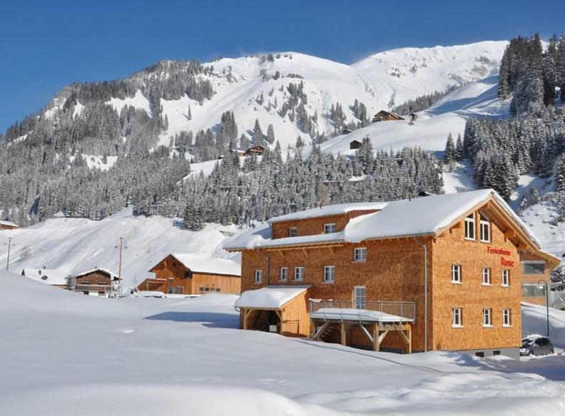 Appartamento Haus Rose Schröcken Esterno foto